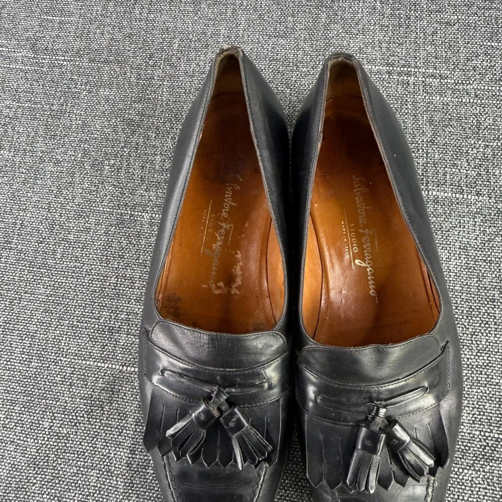 Salvatore Ferragamo Tassel Loafers Mens 9.5 D Black Leather Studio Made in Italy